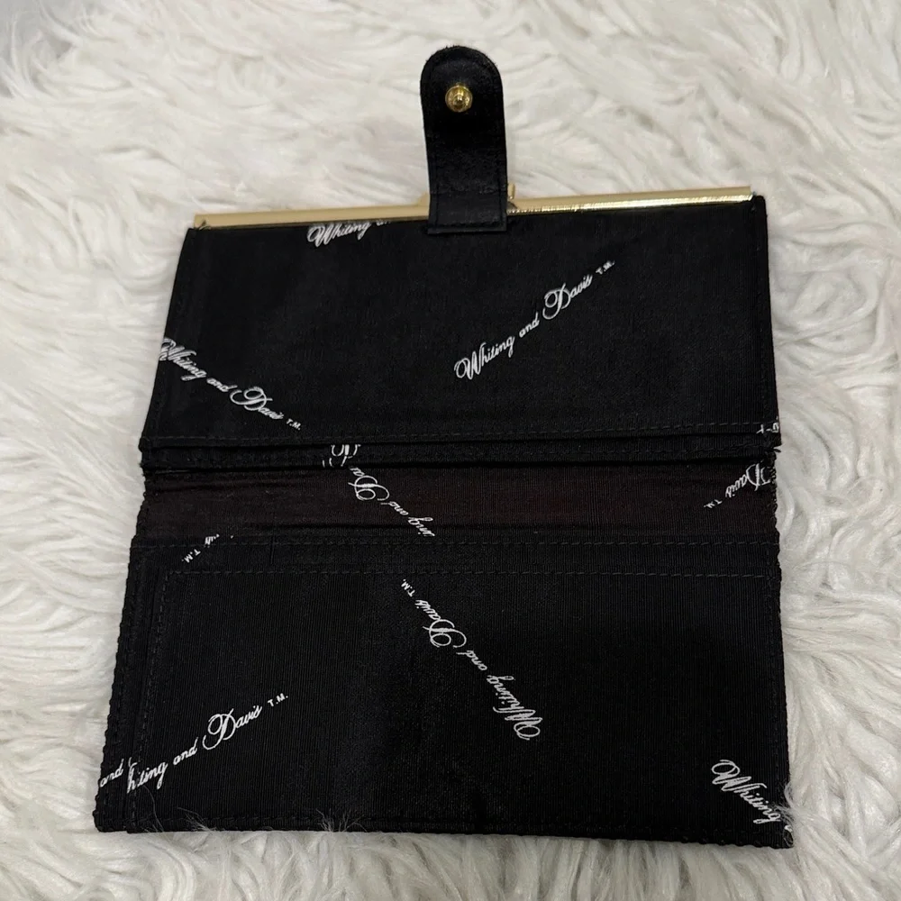 WHITING & Davis Black Mesh Clutch